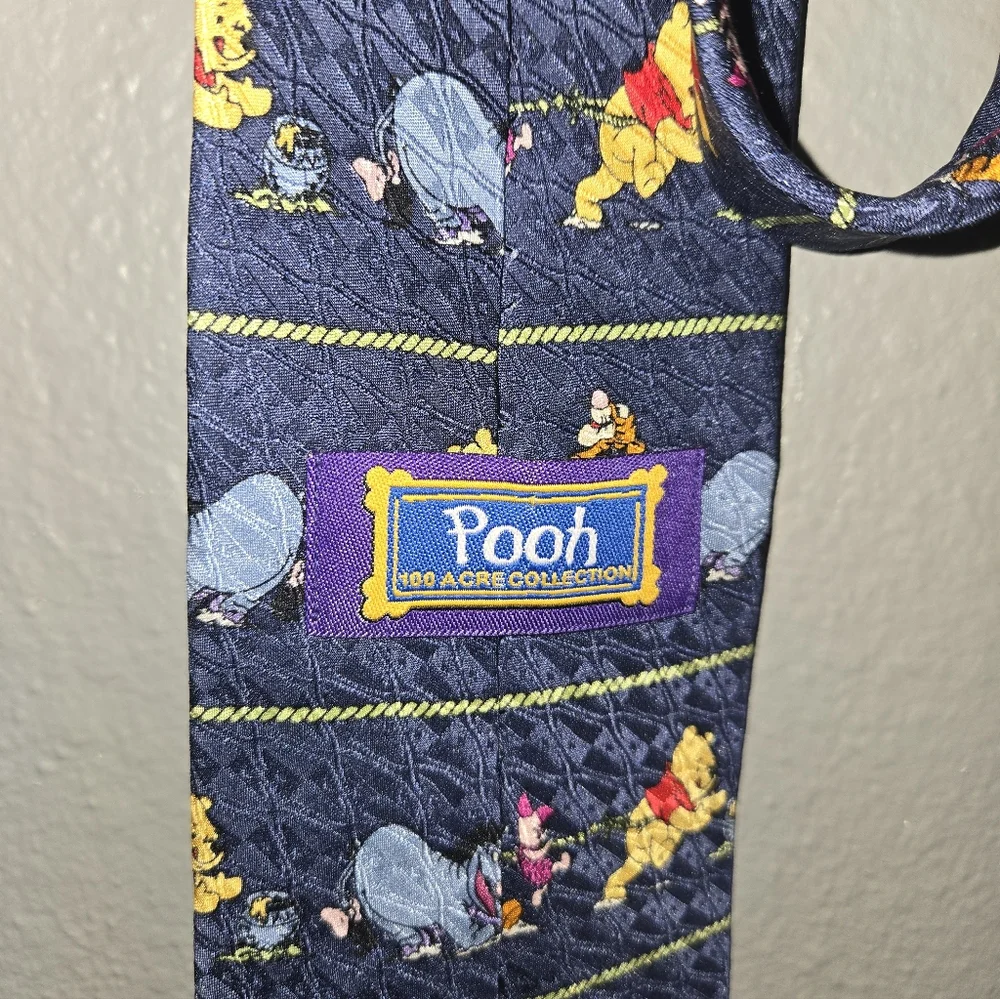 Vintage Winnie The Pooh 100 Acre Collection Tie